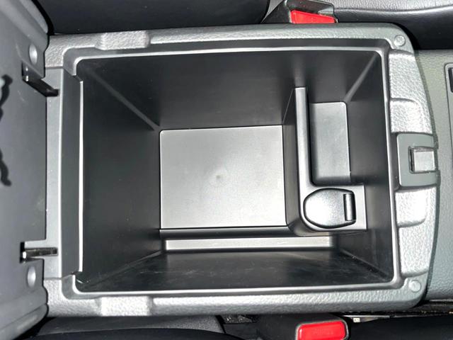 エクストレイル 20Xtt エマージェンシーブレーキパッケージ メーカー純正ナビ アラウンドビューモニター クルーズコントロール パワーバックドア Bluetooth フルセグ シートヒーター 撥水シート LEDヘッドライト 純正18インチアルミ 禁煙車(41枚目)