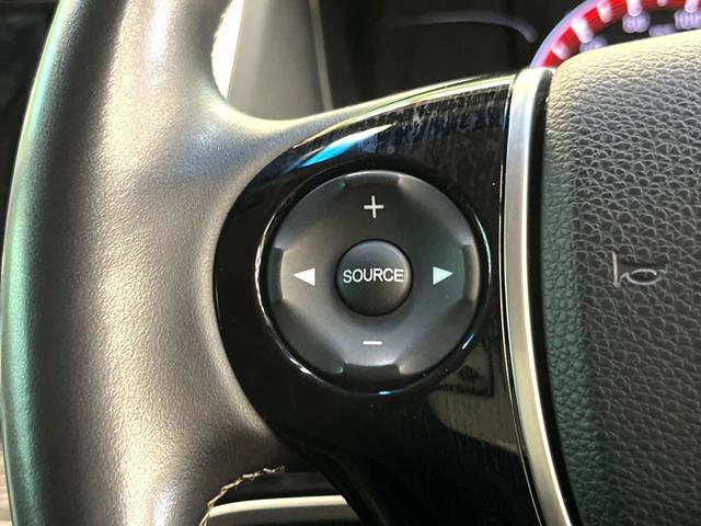 オデッセイ アブソルート 純正ナビ 後席モニター 両側電動スライドドア 衝突軽減ブレーキ クルーズコントロール ハーフレザーシート フルセグ Bluetooth LEDヘッドライト 純正17AW クリアランスソナー 禁煙車(24枚目)