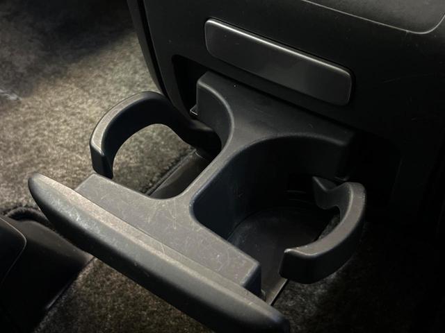 オデッセイ アブソルート 純正ナビ 後席モニター 両側電動スライドドア 衝突軽減ブレーキ クルーズコントロール ハーフレザーシート フルセグ Bluetooth LEDヘッドライト 純正17AW クリアランスソナー 禁煙車(39枚目)