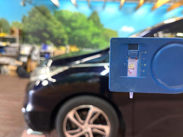 オデッセイ アブソルート 純正ナビ 後席モニター 両側電動スライドドア 衝突軽減ブレーキ クルーズコントロール ハーフレザーシート フルセグ Bluetooth LEDヘッドライト 純正17AW クリアランスソナー 禁煙車(66枚目)