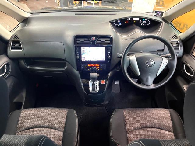 セレナ ハイウェイスターG S-HVアドバンスドセーフティ 純正ナビ フリップダウンモニター アラウンドビューモニター 両側電動スライドドア 衝突軽減ブレーキ LEDヘッドライト フルセグ Bluetooth リアオートエアコン クルーズコントロール 禁煙車(2枚目)