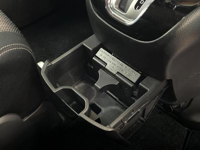 セレナ ハイウェイスターG S-HVアドバンスドセーフティ 純正ナビ フリップダウンモニター アラウンドビューモニター 両側電動スライドドア 衝突軽減ブレーキ LEDヘッドライト フルセグ Bluetooth リアオートエアコン クルーズコントロール 禁煙車(37枚目)