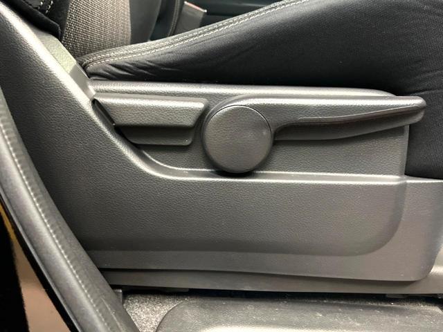 セレナ ハイウェイスターG S-HVアドバンスドセーフティ 純正ナビ フリップダウンモニター アラウンドビューモニター 両側電動スライドドア 衝突軽減ブレーキ LEDヘッドライト フルセグ Bluetooth リアオートエアコン クルーズコントロール 禁煙車(39枚目)