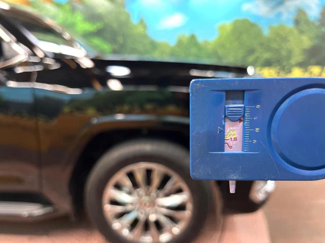 ランドクルーザー ZX 12.3型ナビ JBLサウンドシステム リアエンターテイメントシステム モデリスタエアロ ルーフレール ブラックレザーシート サンルーフ マルチテレンモニター シートベンチレーション 禁煙車(78枚目)