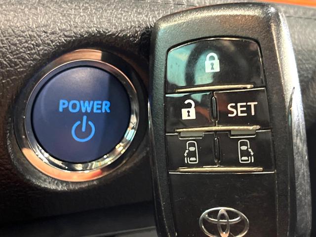 シエンタ ハイブリッド ファンベースG クエロ 純正9型ナビ アラウンドビューモニター 両側パワースライドドア 衝突軽減ブレーキ クルーズコントロール シートヒーター ハーフレザーシート ステアリングヒーター オートマチックハイビーム 禁煙車(21枚目)