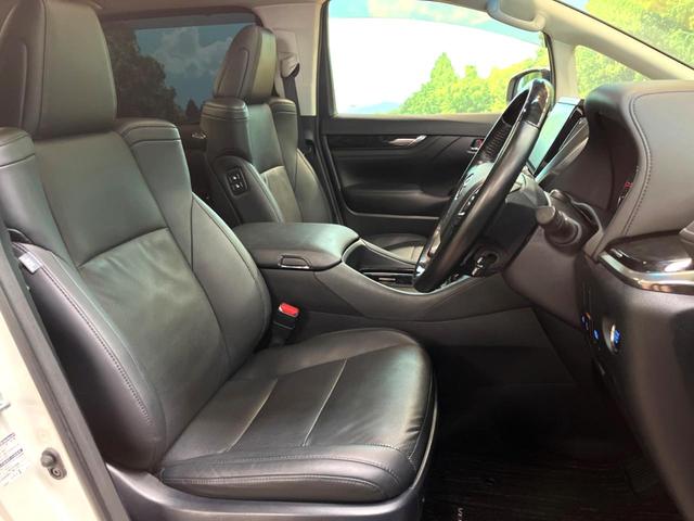 ヴェルファイア 2.5Z Gエディション 純正10型ナビ サンルーフ フリップダウンモニター 両側パワースライドドア 三眼LEDヘッドライト デジタルインナーミラー 黒革シート レーダークルーズコントロール シートベンチレーション 禁煙車(8枚目)