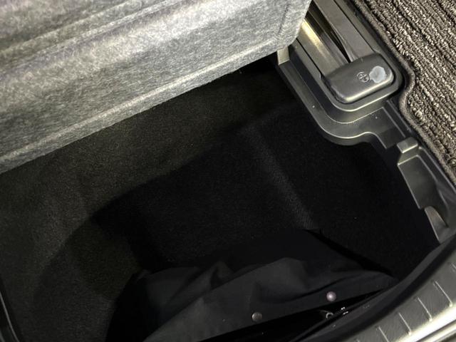 ヴェルファイア 2.5Z Gエディション 純正10型ナビ サンルーフ フリップダウンモニター 両側パワースライドドア 三眼LEDヘッドライト デジタルインナーミラー 黒革シート レーダークルーズコントロール シートベンチレーション 禁煙車(46枚目)