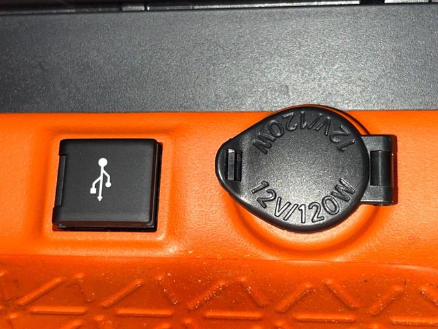 ＲＡＶ４ ハイブリッドアドベンチャー　純正９型ディスプレイオーディオ　レーダークルーズコントロール　ブラインドスポットモニター　黒革調シート　シートベンチレーション　メモリーシート　ステアリングヒーター　禁煙車　Ｂｌｕｅｔｏｏｔｈ（56枚目）