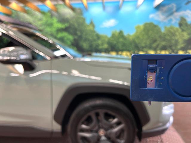 ＲＡＶ４ ハイブリッドアドベンチャー　純正９型ディスプレイオーディオ　レーダークルーズコントロール　ブラインドスポットモニター　黒革調シート　シートベンチレーション　メモリーシート　ステアリングヒーター　禁煙車　Ｂｌｕｅｔｏｏｔｈ（65枚目）