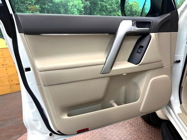 ランドクルーザープラド ＴＸ　Ｌパッケージ　モデリスタエアロ　サンルーフ　メーカナビ　パノラミックビューモニター　レーダークルーズコントロール　ウッドコンビステア　シートベンチレーション　デジタルインナーミラー　ＥＴＣ２．０　ＬＥＤヘッド（33枚目）