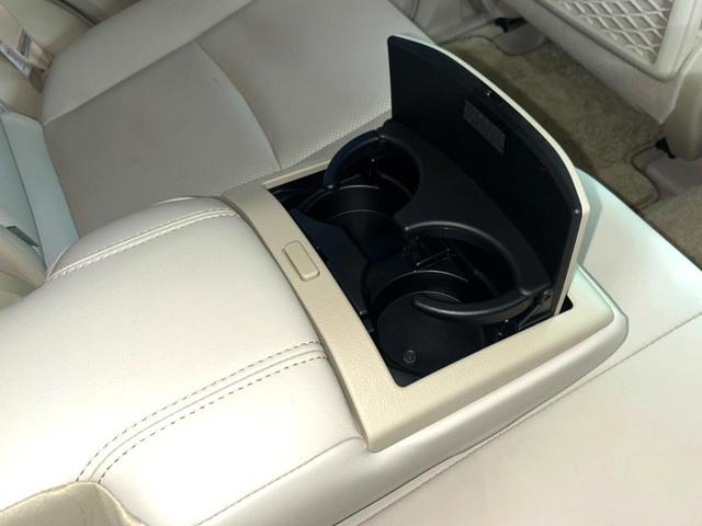 ランドクルーザープラド ＴＸ　Ｌパッケージ　モデリスタエアロ　サンルーフ　メーカナビ　パノラミックビューモニター　レーダークルーズコントロール　ウッドコンビステア　シートベンチレーション　デジタルインナーミラー　ＥＴＣ２．０　ＬＥＤヘッド（70枚目）