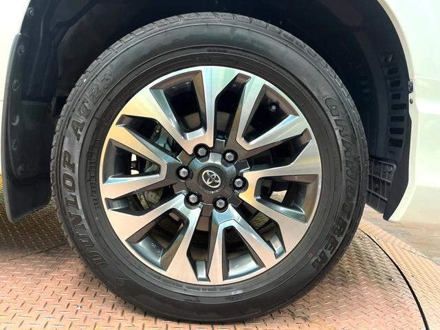 ランドクルーザープラド ＴＸ　Ｌパッケージ　モデリスタエアロ　サンルーフ　メーカナビ　パノラミックビューモニター　レーダークルーズコントロール　ウッドコンビステア　シートベンチレーション　デジタルインナーミラー　ＥＴＣ２．０　ＬＥＤヘッド（73枚目）