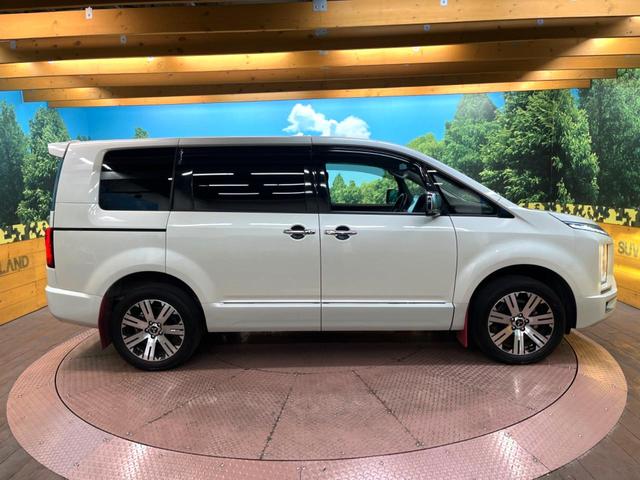 デリカD:5 P 4WD 純正ナビ マルチアラウンドモニター フリップダウンモニター レーダークルーズコントロール シートヒーター オートブレーキホールド ステアリングヒーター パワーバックドア パドルシフト ETC(31枚目)