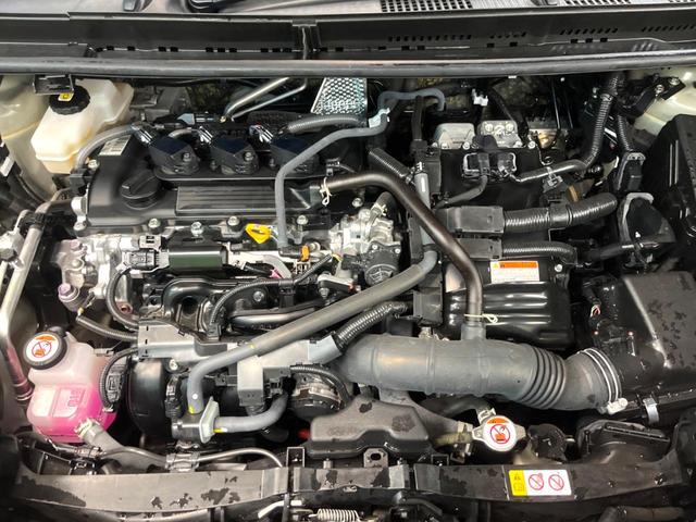 シエンタ ハイブリッドＺ　純正１０．５インチナビ　バックカメラ　レーダークルーズコントロール　フリップダウンモニター　ＥＴＣ　両側電動スライドドア　シートヒーター　ステアリングヒーター　ＤＶＤデッキ　オートマチックハイビーム（18枚目）