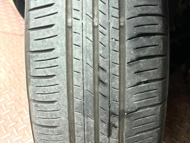 シエンタ ハイブリッドＺ　純正１０．５インチナビ　バックカメラ　レーダークルーズコントロール　フリップダウンモニター　ＥＴＣ　両側電動スライドドア　シートヒーター　ステアリングヒーター　ＤＶＤデッキ　オートマチックハイビーム（57枚目）