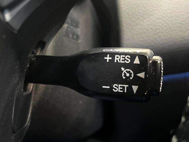 ハリアー プレミアム　サンルーフ　モデリスタエアロ　アルパインナビ　バックカメラ　クルーズコントロール　ＬＥＤヘッド　パワーバックドア　オートマチックハイビーム　Ｂｌｕｅｔｏｏｔｈ　ＥＴＣ　横滑り防止機能（7枚目）