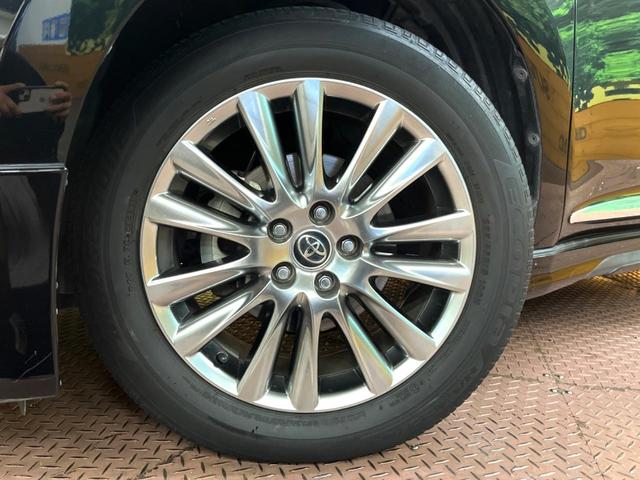 ハリアー プレミアム　サンルーフ　モデリスタエアロ　アルパインナビ　バックカメラ　クルーズコントロール　ＬＥＤヘッド　パワーバックドア　オートマチックハイビーム　Ｂｌｕｅｔｏｏｔｈ　ＥＴＣ　横滑り防止機能（13枚目）