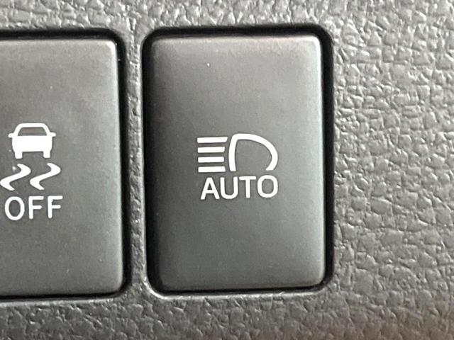 ハリアー プレミアム　サンルーフ　モデリスタエアロ　アルパインナビ　バックカメラ　クルーズコントロール　ＬＥＤヘッド　パワーバックドア　オートマチックハイビーム　Ｂｌｕｅｔｏｏｔｈ　ＥＴＣ　横滑り防止機能（41枚目）