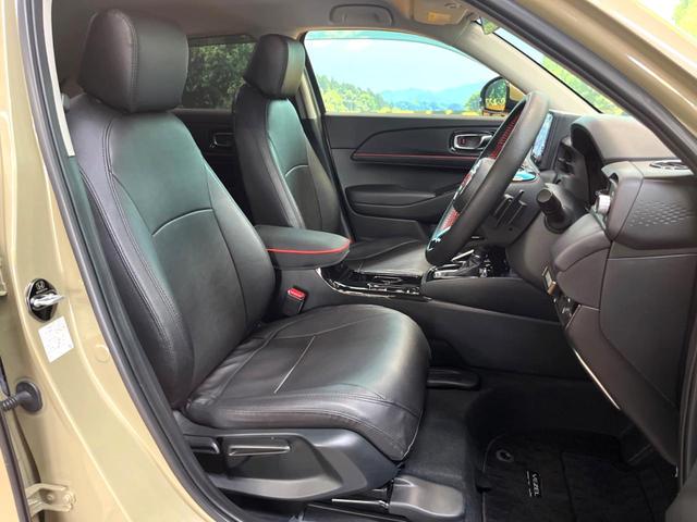 ヴェゼル e:HEV X バックカメラ 衝突被害軽減システム レーダークルーズ コーナーセンサー スマートキー LEDヘッド ETC オートハイビーム 車線逸脱警報 オートライト オートエアコン 純正16インチアルミ(7枚目)