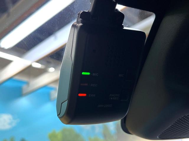 ヴェゼル e:HEV X バックカメラ 衝突被害軽減システム レーダークルーズ コーナーセンサー スマートキー LEDヘッド ETC オートハイビーム 車線逸脱警報 オートライト オートエアコン 純正16インチアルミ(41枚目)