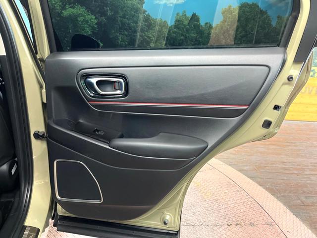 ヴェゼル e:HEV X バックカメラ 衝突被害軽減システム レーダークルーズ コーナーセンサー スマートキー LEDヘッド ETC オートハイビーム 車線逸脱警報 オートライト オートエアコン 純正16インチアルミ(50枚目)