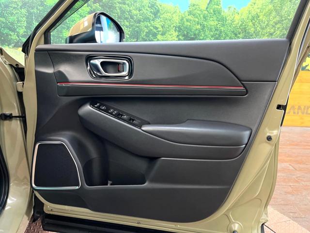 ヴェゼル e:HEV X バックカメラ 衝突被害軽減システム レーダークルーズ コーナーセンサー スマートキー LEDヘッド ETC オートハイビーム 車線逸脱警報 オートライト オートエアコン 純正16インチアルミ(51枚目)