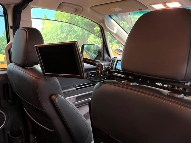 デリカＤ：５ ジャスパー　アルパイン９型ナビ　両側パワースライドドア　後席モニター　クルーズコントロール　パワーシート　ハーフレザーシート　ＨＩＤヘッドランプ　ＥＴＣ　バックカメラ　シートヒーター　純正１８インチアルミ　禁煙車（5枚目）