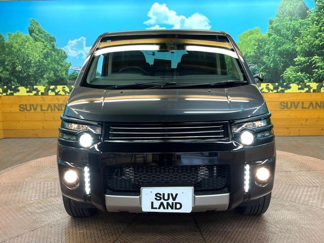 デリカＤ：５ ジャスパー　アルパイン９型ナビ　両側パワースライドドア　後席モニター　クルーズコントロール　パワーシート　ハーフレザーシート　ＨＩＤヘッドランプ　ＥＴＣ　バックカメラ　シートヒーター　純正１８インチアルミ　禁煙車（15枚目）