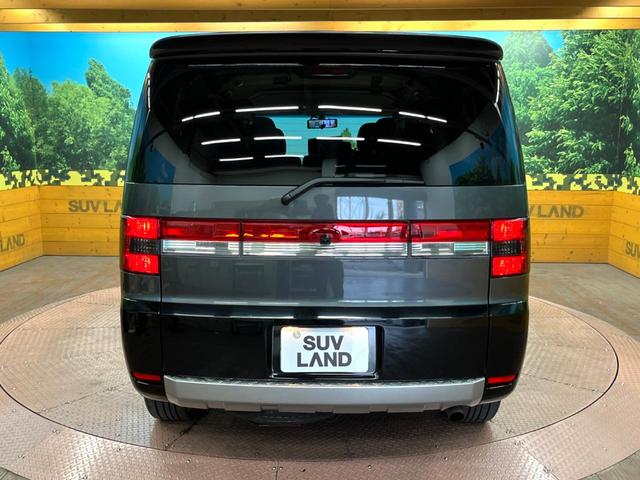 デリカＤ：５ ジャスパー　アルパイン９型ナビ　両側パワースライドドア　後席モニター　クルーズコントロール　パワーシート　ハーフレザーシート　ＨＩＤヘッドランプ　ＥＴＣ　バックカメラ　シートヒーター　純正１８インチアルミ　禁煙車（16枚目）