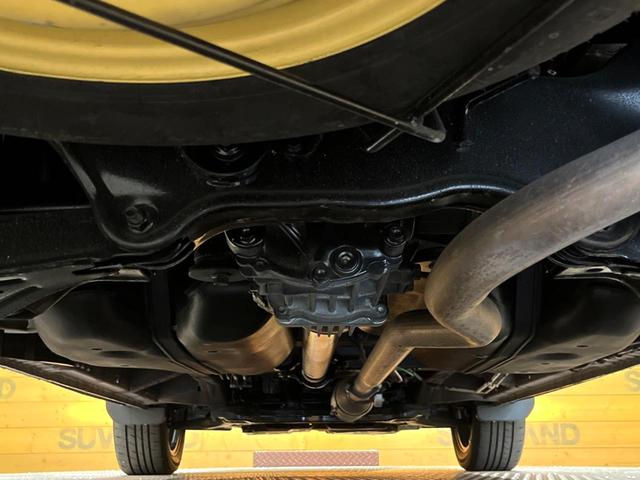 デリカＤ：５ ジャスパー　アルパイン９型ナビ　両側パワースライドドア　後席モニター　クルーズコントロール　パワーシート　ハーフレザーシート　ＨＩＤヘッドランプ　ＥＴＣ　バックカメラ　シートヒーター　純正１８インチアルミ　禁煙車（20枚目）