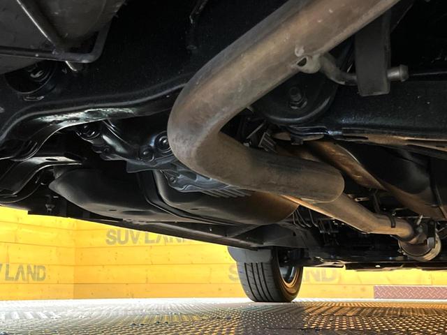 デリカＤ：５ ジャスパー　アルパイン９型ナビ　両側パワースライドドア　後席モニター　クルーズコントロール　パワーシート　ハーフレザーシート　ＨＩＤヘッドランプ　ＥＴＣ　バックカメラ　シートヒーター　純正１８インチアルミ　禁煙車（22枚目）