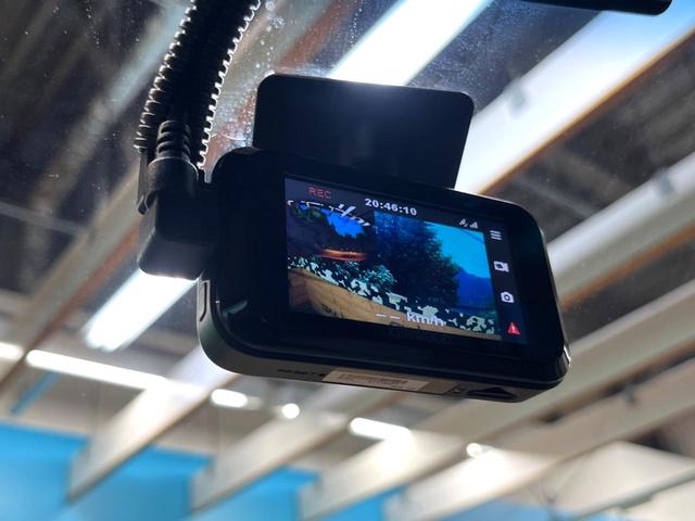 デリカＤ：５ ジャスパー　アルパイン９型ナビ　両側パワースライドドア　後席モニター　クルーズコントロール　パワーシート　ハーフレザーシート　ＨＩＤヘッドランプ　ＥＴＣ　バックカメラ　シートヒーター　純正１８インチアルミ　禁煙車（38枚目）