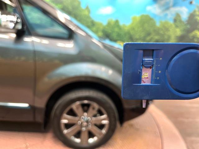 デリカＤ：５ ジャスパー　アルパイン９型ナビ　両側パワースライドドア　後席モニター　クルーズコントロール　パワーシート　ハーフレザーシート　ＨＩＤヘッドランプ　ＥＴＣ　バックカメラ　シートヒーター　純正１８インチアルミ　禁煙車（66枚目）