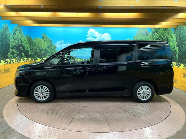 ヴォクシー Ｖ　アルパインナビ　フリップダウンモニター　バックカメラ　プリクラッシュセーフティー　ＥＴＣ　ＬＥＤヘッドライト　クルーズコントロール　純正１５インチアルミ　オートマチックハイビーム　Ｂｌｕｅｔｏｏｔｈ（33枚目）