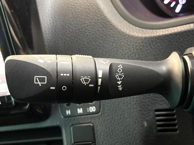 ヴォクシー Ｖ　アルパインナビ　フリップダウンモニター　バックカメラ　プリクラッシュセーフティー　ＥＴＣ　ＬＥＤヘッドライト　クルーズコントロール　純正１５インチアルミ　オートマチックハイビーム　Ｂｌｕｅｔｏｏｔｈ（37枚目）