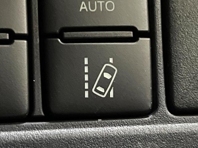 ヴォクシー Ｖ　アルパインナビ　フリップダウンモニター　バックカメラ　プリクラッシュセーフティー　ＥＴＣ　ＬＥＤヘッドライト　クルーズコントロール　純正１５インチアルミ　オートマチックハイビーム　Ｂｌｕｅｔｏｏｔｈ（41枚目）