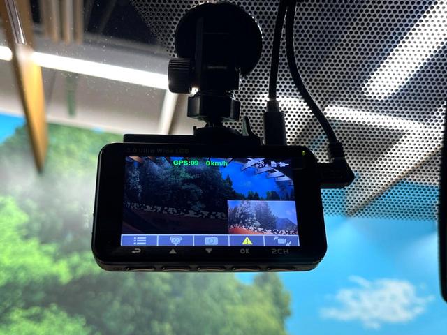 ヴォクシー Ｖ　アルパインナビ　フリップダウンモニター　バックカメラ　プリクラッシュセーフティー　ＥＴＣ　ＬＥＤヘッドライト　クルーズコントロール　純正１５インチアルミ　オートマチックハイビーム　Ｂｌｕｅｔｏｏｔｈ（53枚目）