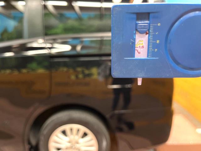 ヴォクシー Ｖ　アルパインナビ　フリップダウンモニター　バックカメラ　プリクラッシュセーフティー　ＥＴＣ　ＬＥＤヘッドライト　クルーズコントロール　純正１５インチアルミ　オートマチックハイビーム　Ｂｌｕｅｔｏｏｔｈ（63枚目）