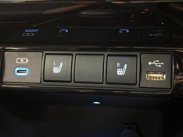 ヤリスクロス ハイブリッドZ アドベンチャー 純正8型ディスプレイオーディオ パノラミックビューモニター レーダークルーズコントロール ブラインドスポットモニター ステアリングヒーター シートヒーター ハーフレザーシート Bluetooth 禁煙(5枚目)