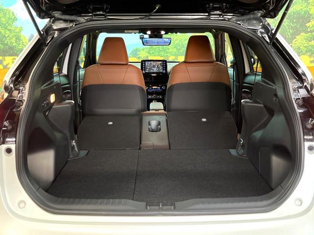 ヤリスクロス ハイブリッドZ アドベンチャー 純正8型ディスプレイオーディオ パノラミックビューモニター レーダークルーズコントロール ブラインドスポットモニター ステアリングヒーター シートヒーター ハーフレザーシート Bluetooth 禁煙(11枚目)