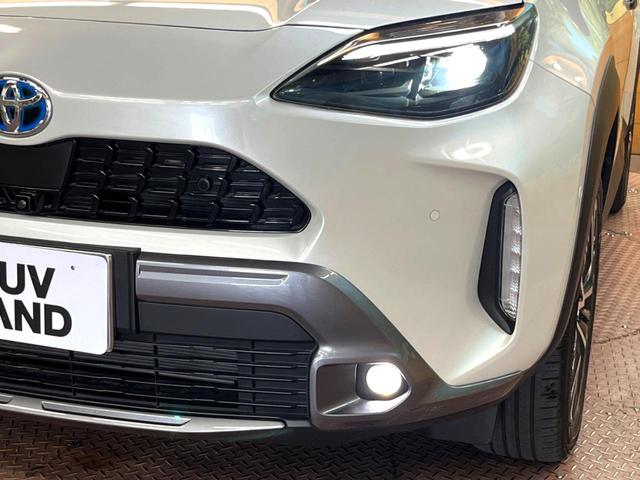 ヤリスクロス ハイブリッドZ アドベンチャー 純正8型ディスプレイオーディオ パノラミックビューモニター レーダークルーズコントロール ブラインドスポットモニター ステアリングヒーター シートヒーター ハーフレザーシート Bluetooth 禁煙(12枚目)