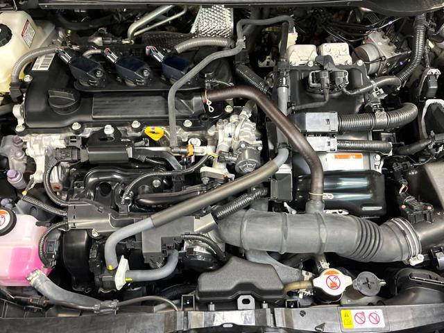 ヤリスクロス ハイブリッドZ アドベンチャー 純正8型ディスプレイオーディオ パノラミックビューモニター レーダークルーズコントロール ブラインドスポットモニター ステアリングヒーター シートヒーター ハーフレザーシート Bluetooth 禁煙(18枚目)