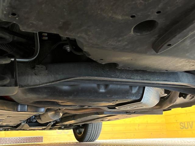 ヤリスクロス ハイブリッドZ アドベンチャー 純正8型ディスプレイオーディオ パノラミックビューモニター レーダークルーズコントロール ブラインドスポットモニター ステアリングヒーター シートヒーター ハーフレザーシート Bluetooth 禁煙(22枚目)