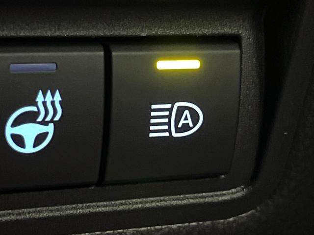 ヤリスクロス ハイブリッドZ アドベンチャー 純正8型ディスプレイオーディオ パノラミックビューモニター レーダークルーズコントロール ブラインドスポットモニター ステアリングヒーター シートヒーター ハーフレザーシート Bluetooth 禁煙(50枚目)