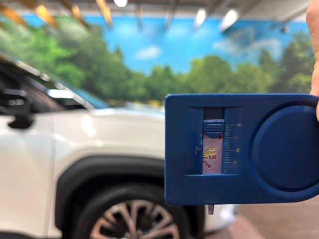 ヤリスクロス ハイブリッドZ アドベンチャー 純正8型ディスプレイオーディオ パノラミックビューモニター レーダークルーズコントロール ブラインドスポットモニター ステアリングヒーター シートヒーター ハーフレザーシート Bluetooth 禁煙(65枚目)