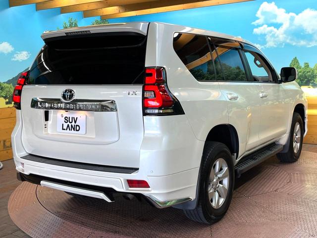 ランドクルーザープラド ＴＸ　モデリスタエアロ　サンルーフ　レーダークルーズコントロール　衝突軽減ブレーキ　オートマチックハイビーム　ＳＤナビ　Ｂｌｕｅｔｏｏｔｈ　フルセグ　ＬＥＤヘッド　クリアランスソナー　禁煙車　ベージュ内装（17枚目）