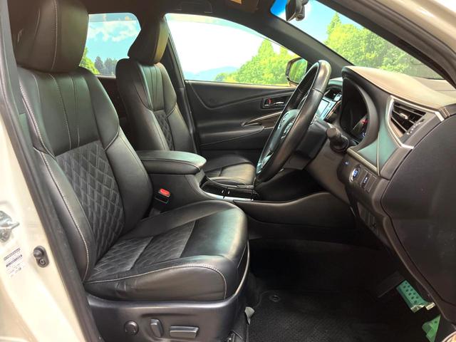 ハリアー エレガンス　フルエアロ　バックカメラ　禁煙車　ハーフレザーシート　パワーシート　ドラレコ　スマートキー　ＬＥＤヘッド　ビルトインＥＴＣ　１８インチアルミ　オートライト　デュアルエアコン　Ｂｌｕｅｔｏｏｔｈ（10枚目）