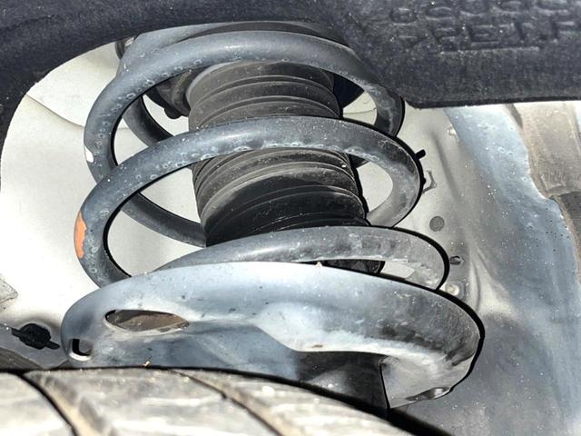 アルファード ２．５Ｓ　Ｃパッケージ　サンルーフ　フルエアロ　両側電動ドア　ＳＤナビ　後席モニター　バックカメラ　衝突被害軽減システム　レーダークルーズ　禁煙車　電動リアゲート　レザーシート　前席シートエアコン　ドラレコ（21枚目）