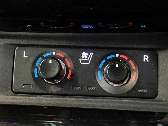 アルファード ２．５Ｓ　Ｃパッケージ　サンルーフ　フルエアロ　両側電動ドア　ＳＤナビ　後席モニター　バックカメラ　衝突被害軽減システム　レーダークルーズ　禁煙車　電動リアゲート　レザーシート　前席シートエアコン　ドラレコ（41枚目）