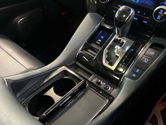 アルファード ２．５Ｓ　Ｃパッケージ　サンルーフ　フルエアロ　両側電動ドア　ＳＤナビ　後席モニター　バックカメラ　衝突被害軽減システム　レーダークルーズ　禁煙車　電動リアゲート　レザーシート　前席シートエアコン　ドラレコ（49枚目）